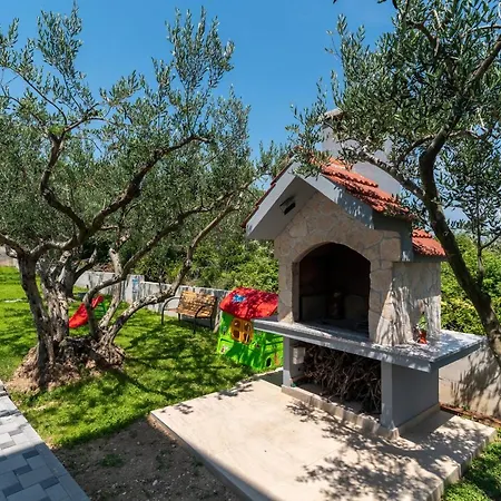 Olea Apartments Trogir Exterior foto